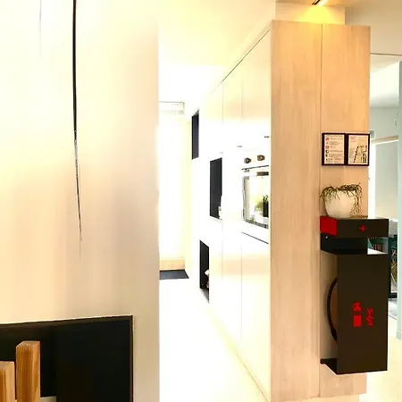 Apartment Desk Dawn Ghent